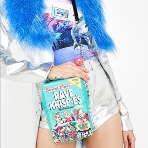 RAVE KRISP-E'S CROSSBODY BAG